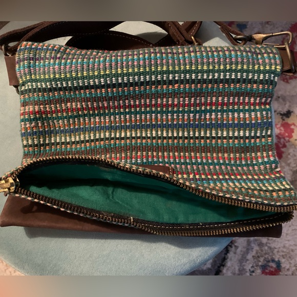 Woven purse - Picture 2 of 3